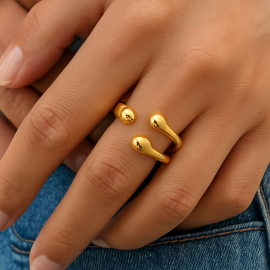 Ring Golden Flow